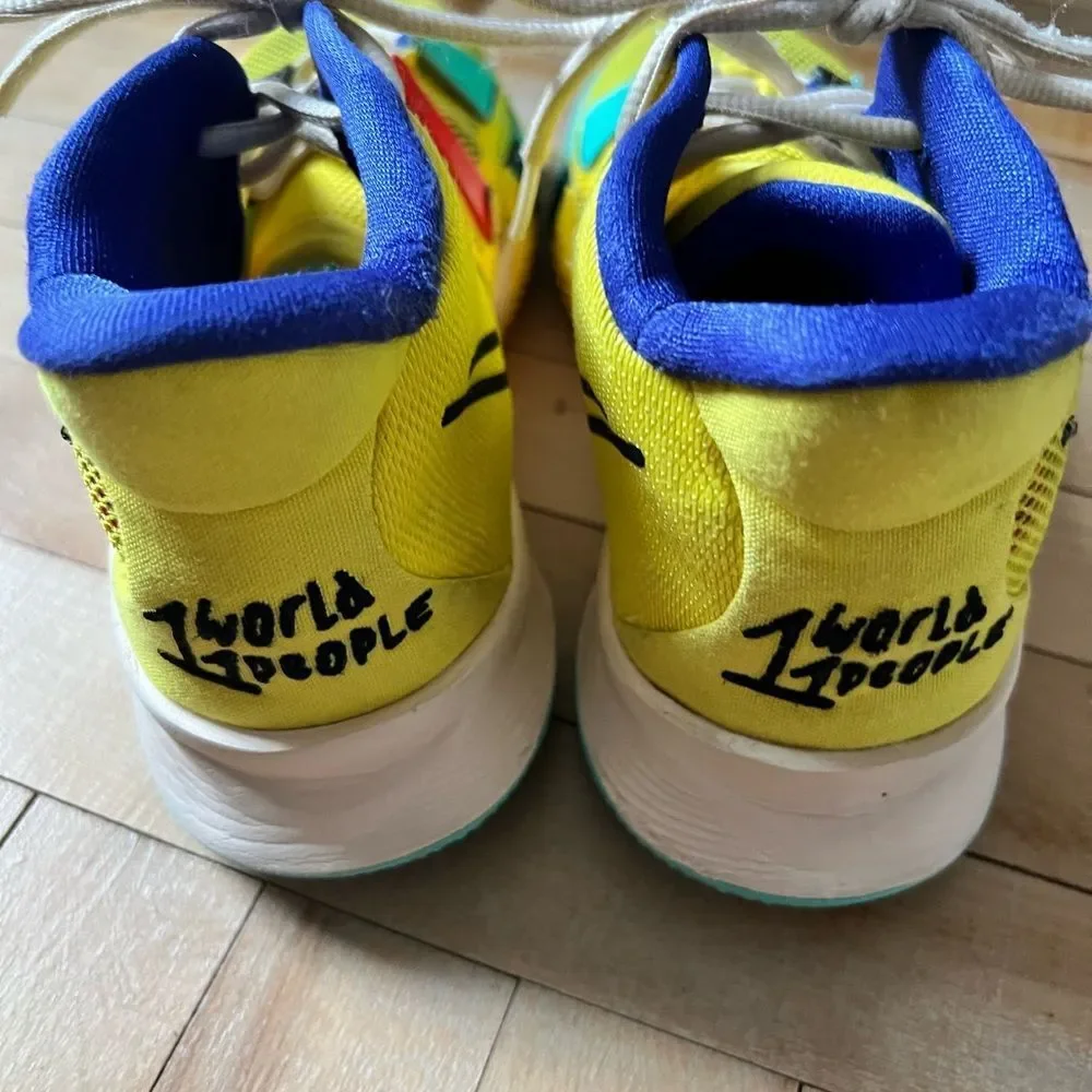 Nike Kyrie SpongeBob Athletic Shoes size 5.5 - Picture 4 of 9